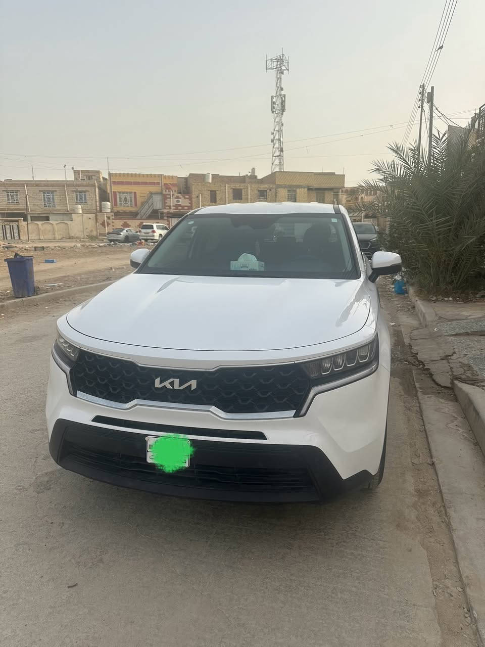 السلام وعليكم
🛑سورنتو 2023 وارد امريكي🛑
المكينه: 2500,  4 سلندر بدون توربو
المواصفات:💛
7 راكب
 2قطع تبريد 
تحديد مسار
قيادة ذاتية
كروز سرعة 
تثبيت سرعة المنحدرات
داخل اسود
رادار امامي 
لد امامي
لايت زنون 
تحكم ستيرين
شاشة كبيرة مع نظام Carplay
 كامره خلفيه دواره 
حساس امامي وخلفي 
اربع انظمة قيادة
اشاير بالمراية 
السيارة حرة بأسمي
🛑ماشيه: 20 الف  ميل 🛑
📍عنوان السياره📍 ذي قار /الناصرية
رقمي /📞 ***********
             السعر / (260$ وبيها مجال )))
سياره كامله ومابيها اي نقص'تقرير غرق
