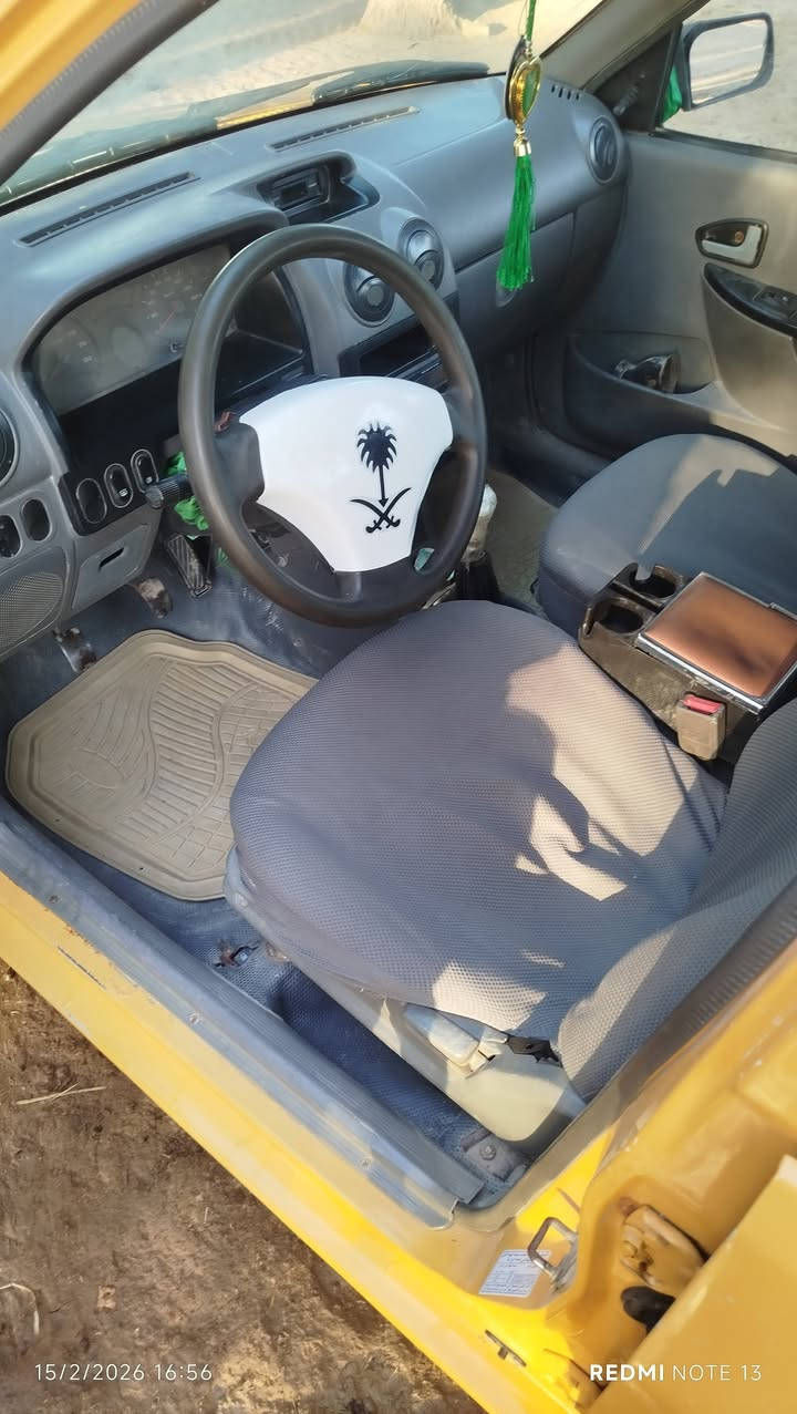 سلام عليكم
سايبه للبيع مديل 15
جاهزه من كلشي كير حداديه 
تخم تاير سياره خير من الله 
تصال على 
***********
