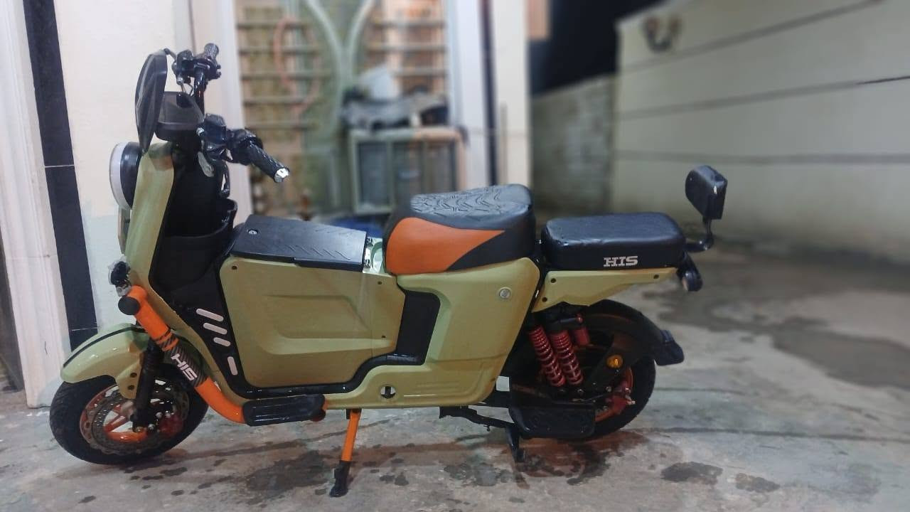 السلام عليكم 
دراجه اكس 900دراجه بعده بوضع شركه مثل ماشوف وتجي هنا وتفحص 5بطاريات 32امبير ملف حجم 2000 وين مايعجبك تفحص تفحص صار 3اشهر من طلعته مكاني ابوغريب شيحه
سعر500وبي مجال 
***********
