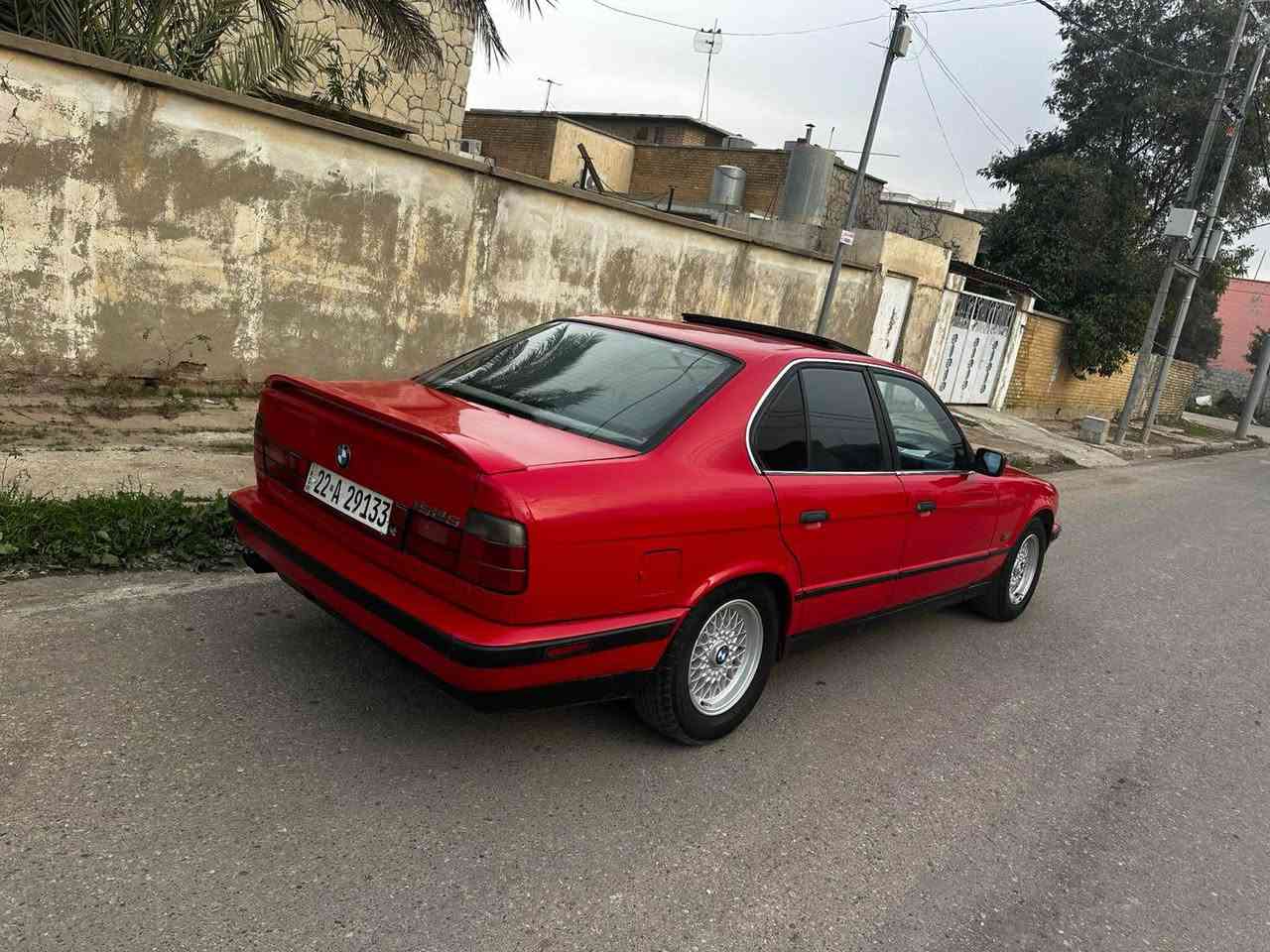 بيئم525گير عادي  موديل 89محدث 95فول مواصفات اسلايت برده جام كهربائي تبريد تدفئة ويل حصير تايرات جديد تخم صدر جديد گير ومحرك شرط رقم أربيل جديد لحد 2030شرط تحويل وكالة بيها كوبون بانزين سعرها50وبي مجال  مجال وهذا رقمي ***********
*********** كركوك, العراق
