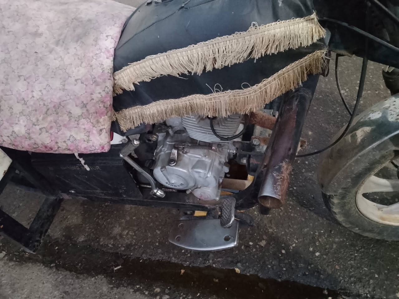 للبيع650 رقم الموبايل***********

