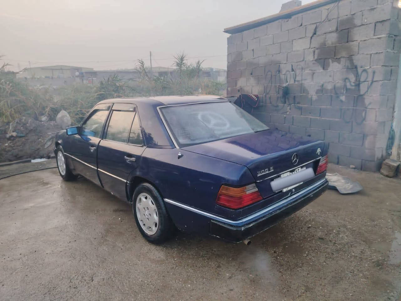 سلام عليكم
مارسدس دب300 موديل 92 مكينه بطه 2 ونص كير ومكينه مكفولات سياره جارده قواعد دبلات على وضع الشركه كهربائيات شغاله  رقم بغداد سنويه 27السعر 47 وبيها مجال حك جيه رقم الهاتف :***********
