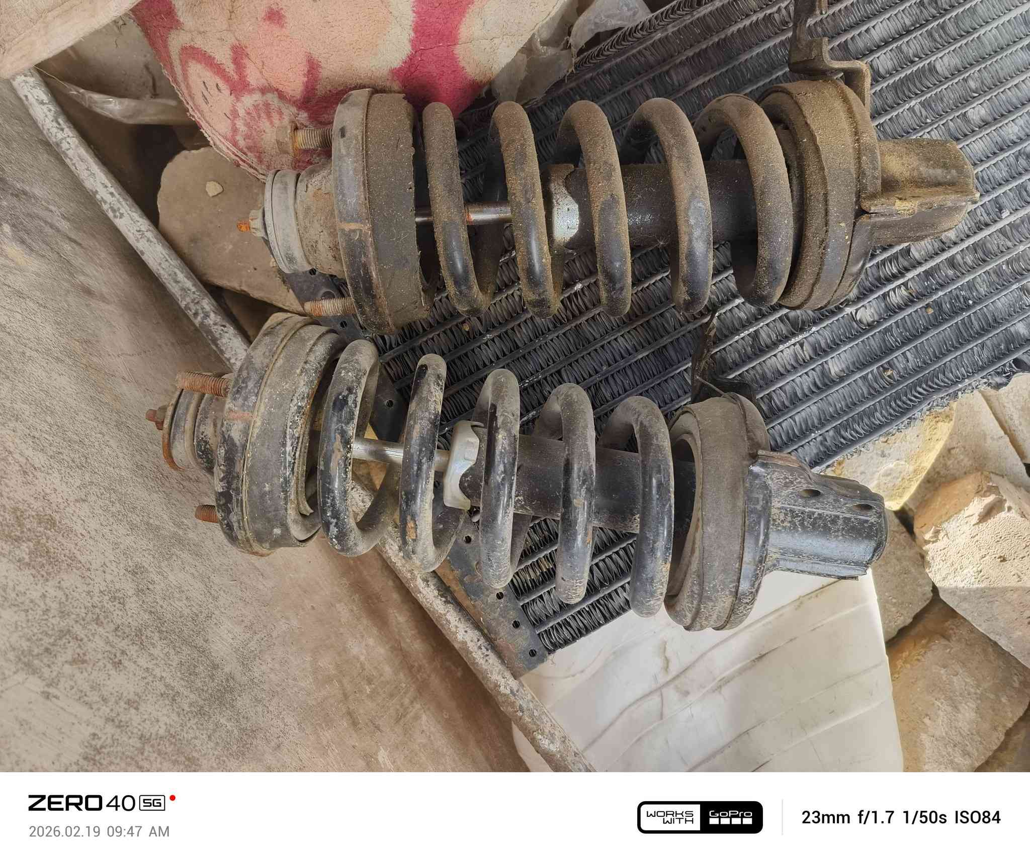 سلام عليكم          للبيع
اصطاب اكسن بريجو جهت الصايق نضيفه وكامل 
لويات ابو ال 8 ودبلات مل منغولي 
مكان نجف ***********
