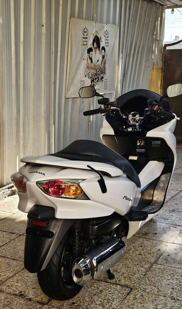 #تـــحفــه_فــنـيـه #رمبه_وكاله #زيرو
ياالله فورزه MF صفر 10 جديده لوك  وكاله شركه زيرو ماشيه 7 الاف  نظافة 💯بل 💯  لون مميز ابيض صدفي   المواصفات 

7 كير 4 تحويلات 

نظام سبورت +اوتمواتيك

مسجل راديو 📻 بلاد 

نظام ABS مانع انزلاق 

نظام سكيورتي 

جهاز انذار مانع سرقه 

تحكم ستيرن 

تدفئه بل يدات 

ماصدات كرستال 

اوكس موبايل 📱 

بصمات عدد 2 

سويج طوارئ 

سايد بريك +كلوب جنطه 

ستاند حساس+عدة الشركه 

المسافه المقطوعه 7 الف زيرو

الدراجه بحاله الوكاله بعدهه الجناي يتصل ويدلل مكاني بغداد    رقم 📱 *********** 

توصيل جميع المحافظات موجود الشماليه والجنوبيه  اخوكم حسام فورزه
