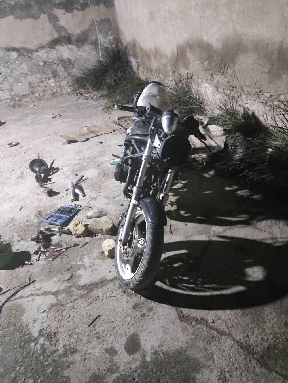 بطح زازوكي بانده جيل ثالث كامله بس كويلات ناريه مقطعه وباتري ذي قار رفاعي بيع مراوس كوم حديد 