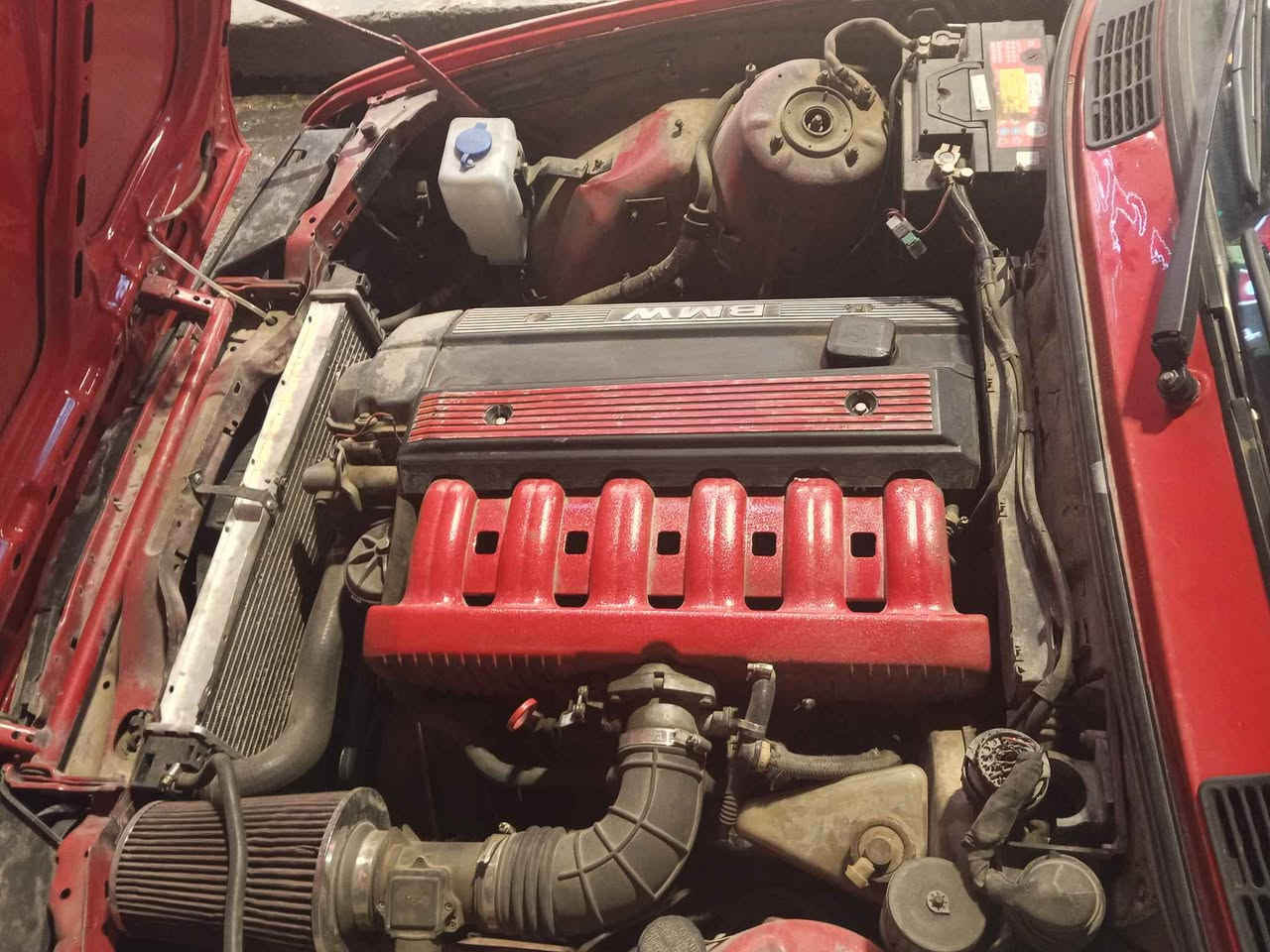 سلام عليكم للبيع فقط BMWE30
موديل 91 صبغ عام جماليه بدون ضربه 
مكينه مسكر فانوس  كير عادي ويل رياضي كزوز رياضي جام كهرباء مسجل شاشه فتحه سقف 
صدر خلفي إمامي جديد ناقص فلنجات فقط  رقم كركوك تحويل مباشر مكان السياره اربيل سعر 40$وبيها مجال 
وتساب ‏‪0786 889 1873‬‏
كورك *********** أربيل, العراق
