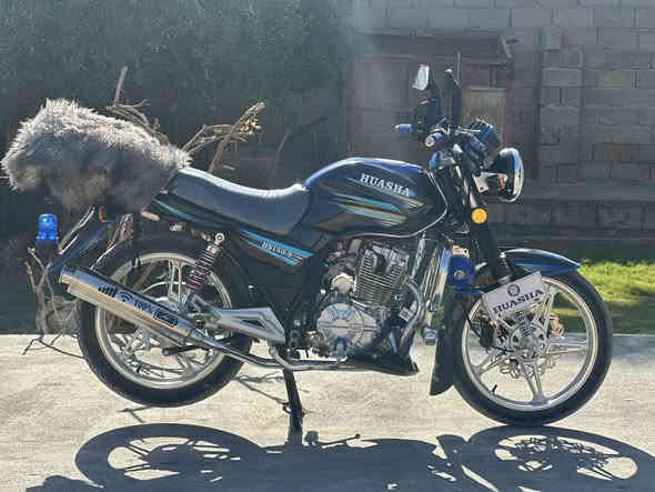 السلام عليكم 
هايوشة٢٥ جديد جادر خوذه تشيرت بصمات ٢سويجات ٣ اوراق 
جاهز كماليات ميعوزه كلشي 
مراوس وبيع  كلشي يرهم حسب القناعه 
شراي تفضل خاص مو شراي لا تعبني 
مكاني حصيبه القائم 
رقمي ***********
ومتواجد خاص وتساب 
أدمن حب 🫰
