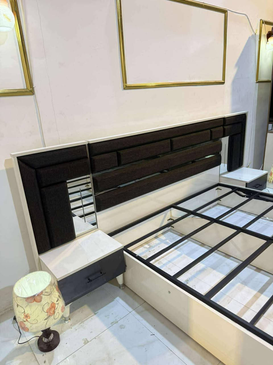 غرفه تركي موديل ٢٠٢٦ بواب
السعر ٩٥٠ ٩٠٠ قفل 
شد نقل داخل بغداد مجاني 
نضافه ٩٥ فقط منصوبه
عشر قطع 
موديل حدثي دوشم وتر بروه 
جك سرير مغزن


**إذا كنت صاحب هذا الإعلان وتريد حذفه لأي سبب، رجاءا أرسل رسالة إلى الدعم الفني**