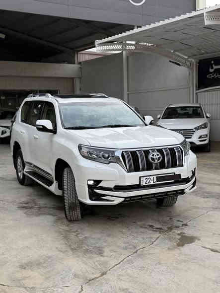 الحسن لتجاره السيارات
العنوان - واسط الزبيديه 

رقم اربيل سنويه جديده 
تيوتا برادو 2018 TXL 
محرك 6 سلندر 
دبل تانكي وقود 
مري شفط 
فتحه سقف 
هوك خلفي 
زراك لايت ولايت اسود 

سياره كلش جديده ومكفوله عدا بارد 
موضح بلسونار 

تخم تاير جديد 

ماشيه 107 حقيقي 

السعر 395 $ مجال بسيط 

‭0782 232 2335‬
