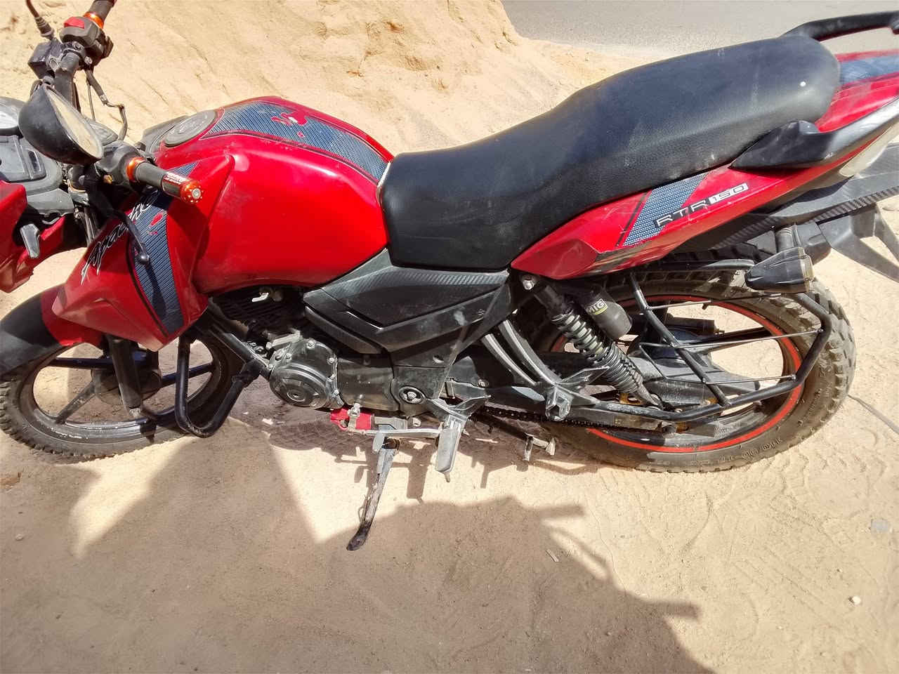 TVS بدون اوراق بيها بولبرن مال كرنك شغاله وتمشي للبيع او مراوس حسب القناعه ***********
