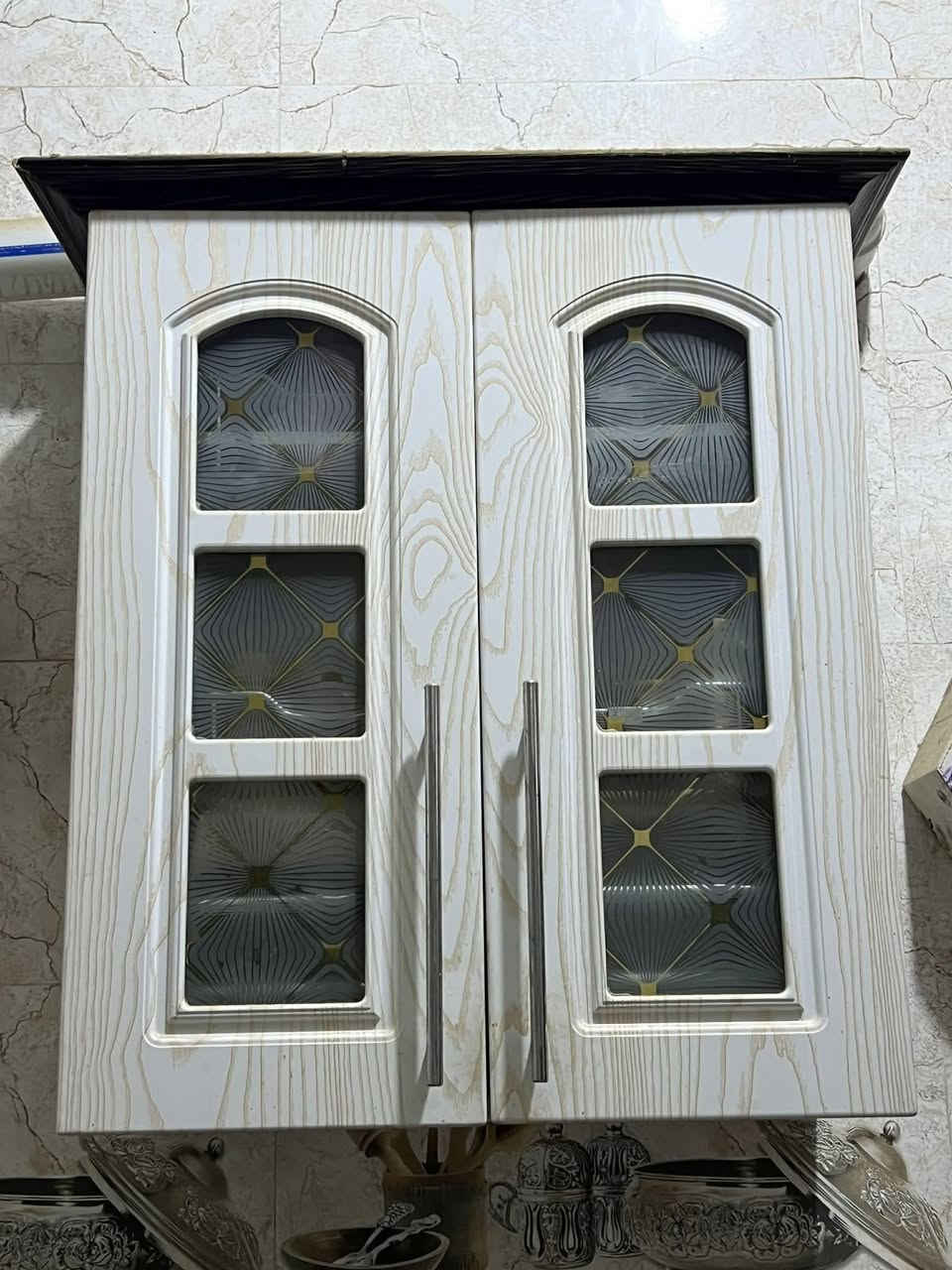 كاونتر تركي خشب الداخل ام دي اف تركي والابواب اج دي اف
السطح مرمر اخو الجديد مال مطبخ بارد يعني ممستخدم
القطعه الاولى قياس مترين و60 وية الزاوية
 القطعه الثانيه متر و30 بدون زاوية 
السنك متر و88 سم هذا الفراغ مال غسالة الصحون 
القطعه الاخيره منفصل تعليك بي سلة هايدروليك تنزل وتصعد
سعر مليون ونص 
عنوان الفلاحيه


**إذا كنت صاحب هذا الإعلان وتريد حذفه لأي سبب، رجاءا أرسل رسالة إلى الدعم الفني**