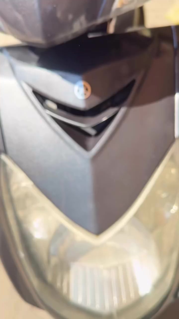 � للبيع للجادين فقط 🔥
سكنس فحل ياباني 🇯🇵
مو دراجة… وحش شارع 💪

برغي ممفتوح ومكينتها خير من الله 🔥
ستان حساس، قبغ نفخ صوت يخبل 💨

نظافتها تحچي عنها ✨
مثل متشوفوها وأحسن، استعمال خفيف ومدللة 😎

📍 بغداد – الكريعات
📲 ***********
متواجد واتساب 24 ساعة

الما عنده نية لا يتعب روحه 😉
