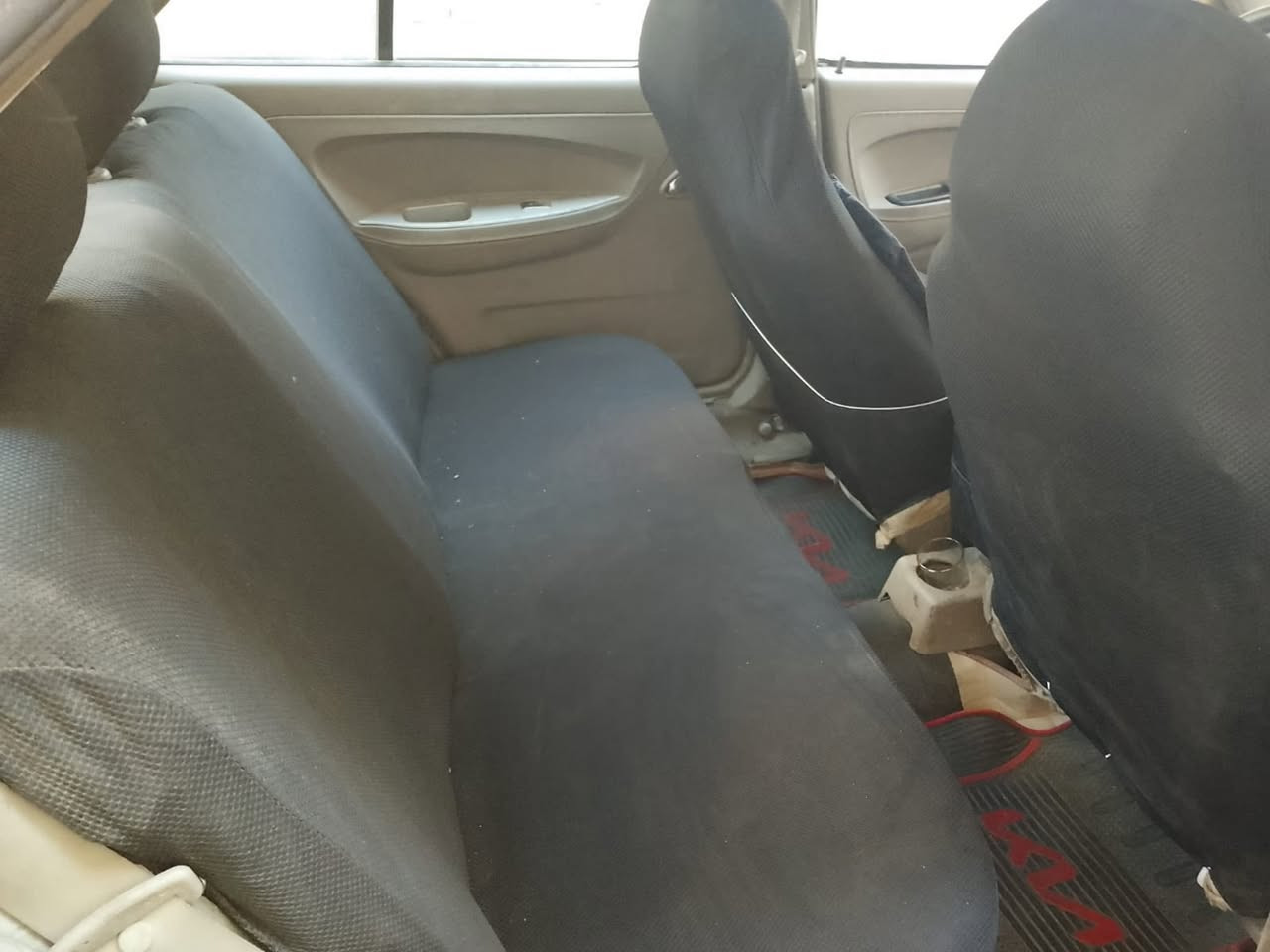 السلام عليكم سيارة شيري كوين موديل 2010بيهة صبغ جاملغين خلفيات رقم انگليزي اب اسمي مصفرة هيئة وغرامات سنوية لل2029  مكاني بغداد السيارة نظيفة وجاهزة الشراي يتصل ع الرقم *********** غير متواجد ع الفيس والوات ساب السعر 25 ورقة بيهة مجال شي بسيط
