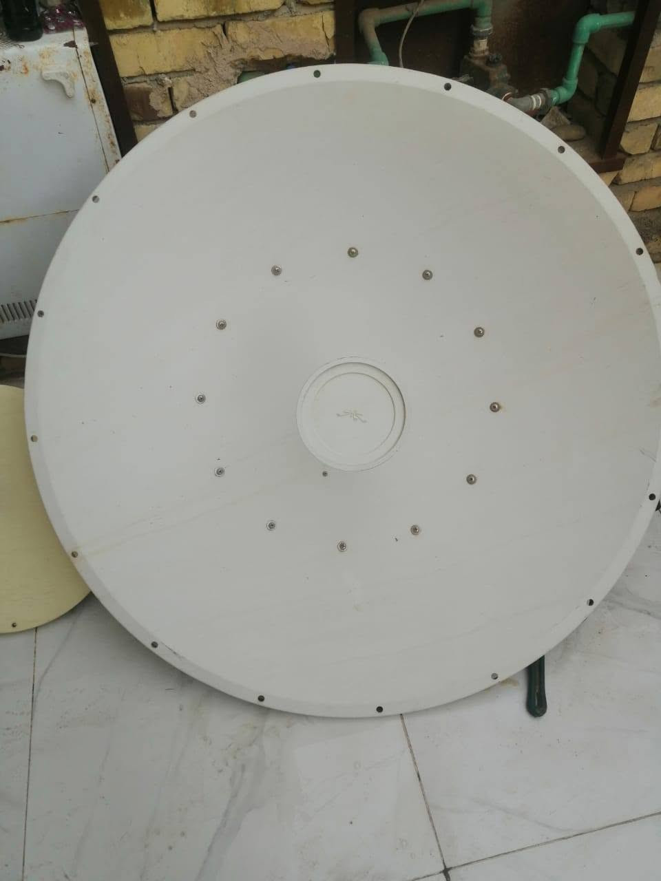 بور بيم  5AC زوج مع المحوله
دشششش  30

دش 34 UBNT زوج

سكتر لايت AC منفذ كيكا قطعه جديد جدا

سسكو 24 بورت كل البورتات كيكا 2منفذ sfp كيكا

3011 قطعه نضيف جدا

بور سبلاي بالكارتون قطعه مع محوله بور سبلاي 10امبير

بورسبلاي مستخدم نضيف 
CRS 125.     سويج

                                                   2004 كل ايثراته SFP
25 G
12G
10G

1036  10G

1036 4d SFP
    
                                                                           1009.   10G

                                                                        

سسكو 16 بورت. A.c

هب تيبلنك 24 بورت A.C

هبات  5 بورت ميكا كل البورتات

سكتر تيتانيوم 2.4

                                           

                                             

                                                             روكت M2 XW

   
 M5 M2                    

 

                                                          

                                                         

                                               
                                                           

مايكروتك 

فاربر 1000

بلوستروم.    950

912 6g قطع جدا جديده
زوجين 

بور بيم  عدد قطع نضيفه جدا

 

سويج 1036 بلاص جديد بالكارتون

2011 شاشه

سويج سسكو 2965

سسكو 24 بور 2 G

سكتر  زاويه 120  عدد  قطعه مع اسميات 

سكتر مع 912 عدد  

5g 912

دش 30 زوج

دشات ميموسا زوج

انتي نويز 26

انتي نويز 23

 راك   6 مع  ڤان سيار مع باج بنل

راك 9u بالكارتون

راك 4u بالكارتون
 

متوفر توصيل لكل محافظات العراق
***********

ضمان فحص وتشغيل

ملاحظه ملاحظه:::

متوفر اتصال او وتساب فقط فقط
