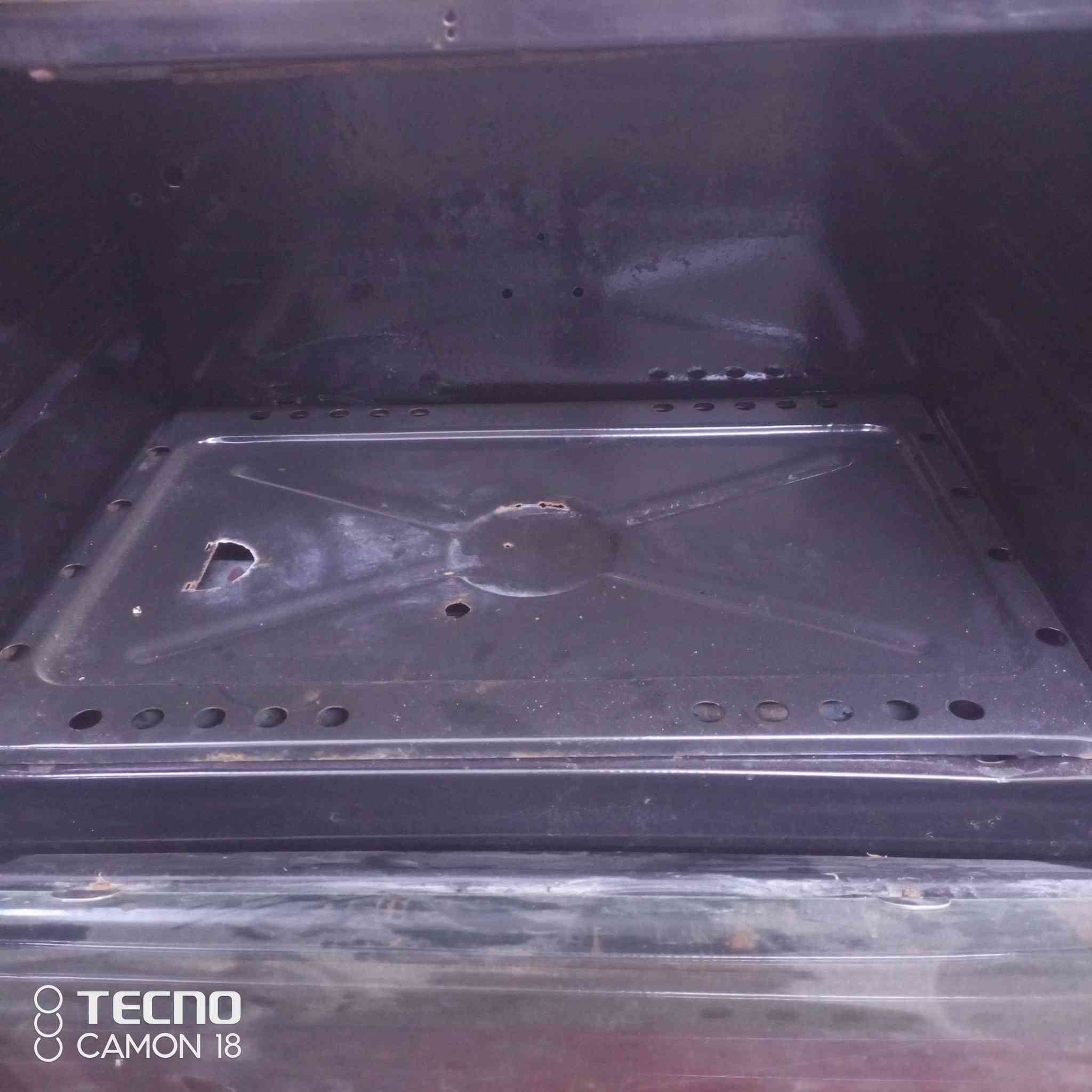 للبيع طباخ 5مشاعل فرن شغال نضيف جدا مكانه سبع البور


**إذا كنت صاحب هذا الإعلان وتريد حذفه لأي سبب، رجاءا أرسل رسالة إلى الدعم الفني**