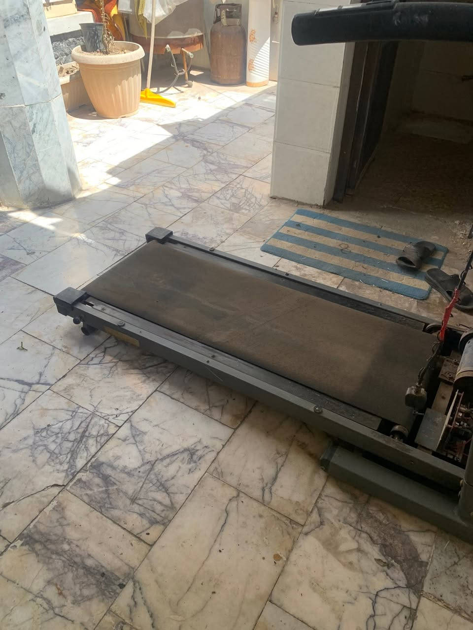 جهاز. جري. يحتاج بس. تبديل كارت. ماطور. مابي شى. شغال هذا الغطاء مكسور. باب اول جهاز يخبل بشغل. يردونة١٠٠. وبي مجال. بسيط 

مكان الشعب قرب سوك شلال


**إذا كنت صاحب هذا الإعلان وتريد حذفه لأي سبب، رجاءا أرسل رسالة إلى الدعم الفني**