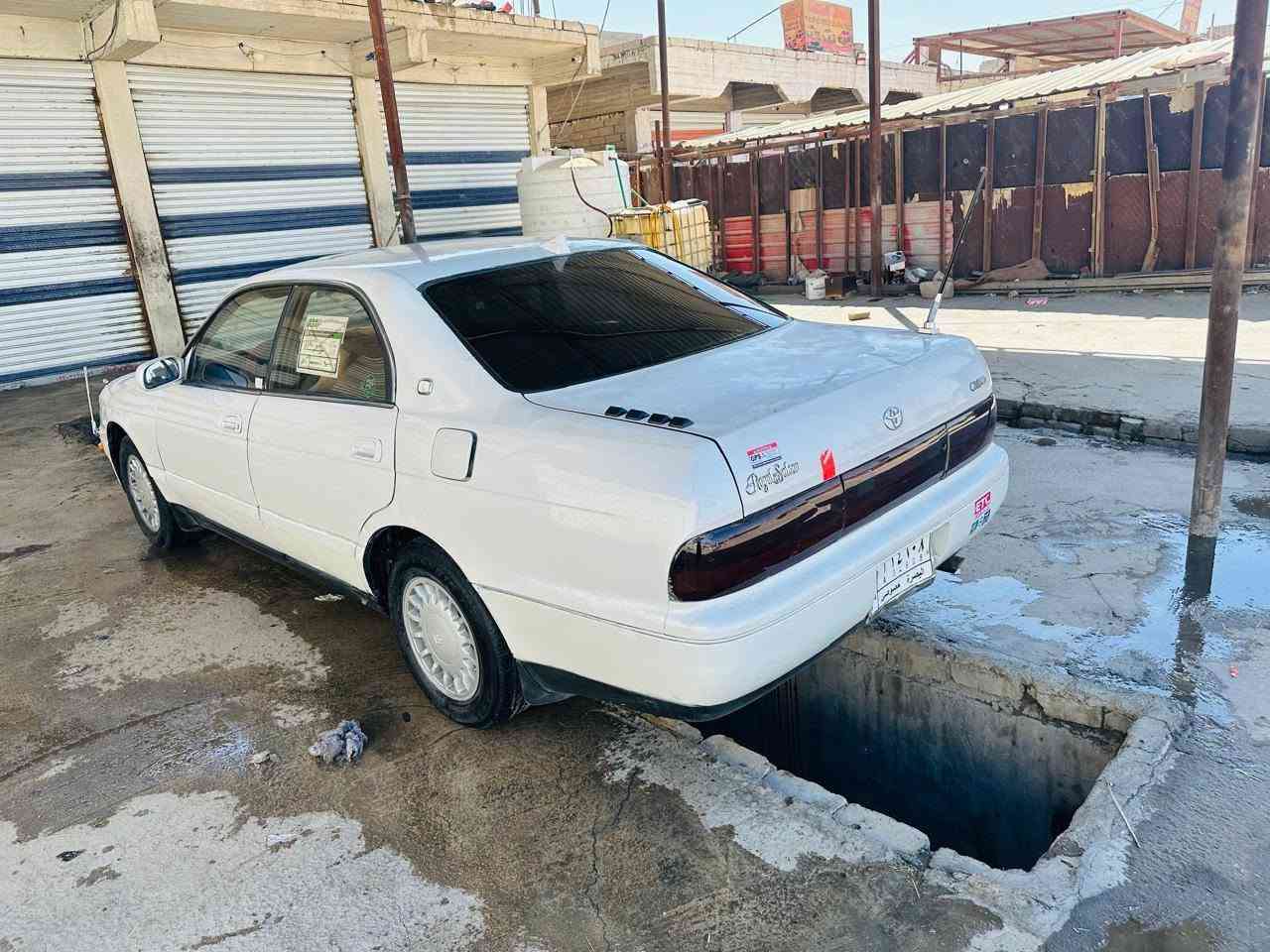 سلام عليكم سياره للبيع فقط بطه متصل مكفوله من الكص والنقل جثه والعيب شرعي مكينه وكير 2500 مكفولات حداده ميه بل ميه تخم تاير جديد غرفه جديده 4 بطاين جددد كهربا ئيات عامه شغاله سياره جاهزه مال جناي سعر 55 وبيه مجال تجي واشوف بعينك *********** مكان البصره القرنه
