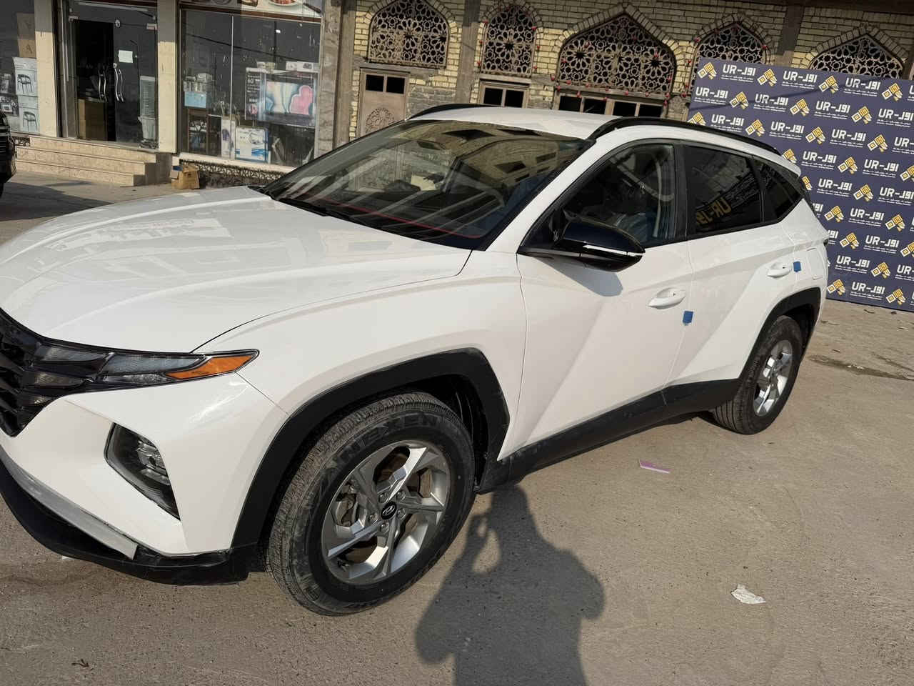 توسان 2024 السياره جديده مكانه كربلاء بدون رقم كشنات جلد تدفئه شاشه دجتل بصمه كامره قبق جنطه كهرباء موصفات بعد هواي معروفه السياره ماشيه 15 الف زيرو السياره جديده السعر 170 رقم الشاصي موجود بلصور للأتصال ***********
