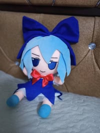 دمية فومو بلش من توهو  شخصية سيرينو   العنوان مدينة الصدر حي الامانه ا...