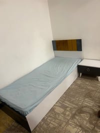 غرفة للبيع • سرير • بغداد حي الجامعة