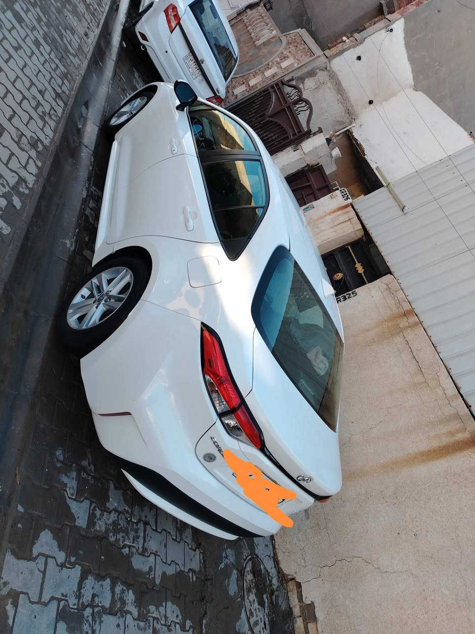 كورلا موديل 2021 ترهم  مراوس او بيع
⭐️مكينة1800
⭐️وارد أمريكي  فئة Le
⭐️اللون ابيض ثلجي
⭐️الداخل اسود ملكي 
⭐️حادث بداية  بنيد فقط( مبدل او مصبوغ نفسة) مامتأكد دعاميه اماميه بلاديه 
وبيها باردات بالجاملغات الأمامية
حسب ماموضح بالسونار
⭐️كير ومكينة وصدر وتبريد مكفولات
⭐️السيارة جاهزة ومناقصها اي شي
ايرباك برده وراجع سستم 
⭐️مكان السيارة بغداد
⭐️راديترات شوته لايت بلادي
تخم تاير جديد
ماشية 96وقابل للزياده
ويل كب 
السياره باسمي هزه وفحص ورقم جديد اربيل مكاني بغداد
***********
***********
