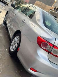 سياره بيه حادثه خفيف من امريكه ٣ قطع صبغ بيه سياره ادامه كامله من حته ...