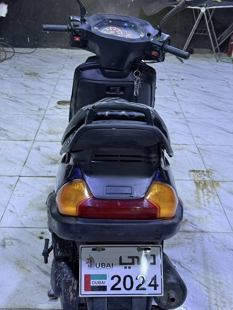 دراجه فضائي نظيف محرك نظيف ممفتوح كهربائيات كلها شغال تشغيل سلف هندر سعر 300 وبي مجال ***********
