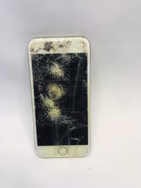 ايفون 6s • فحمي