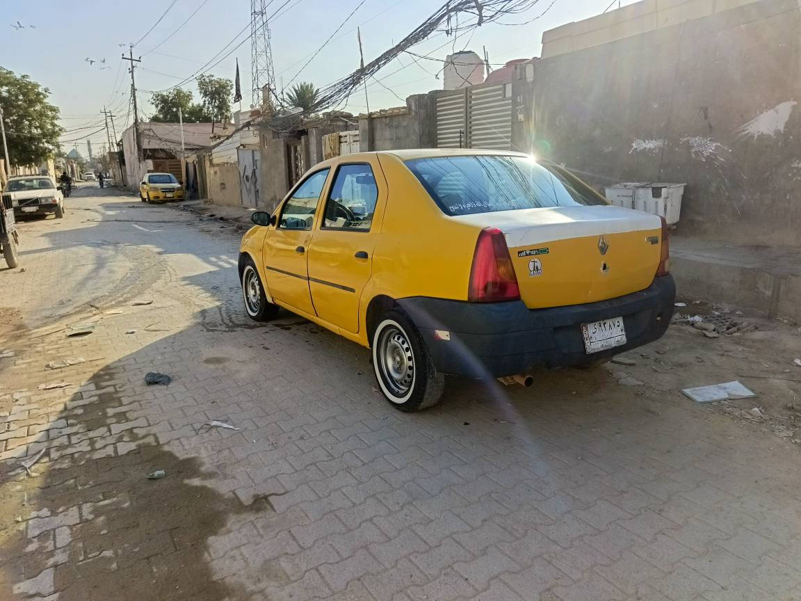 رينو الوكان مديل 13 رقم بغداد محرك وكير جدد تخم تايرات جدد سياره جاهزه سعر 35 مكاني نجف *********** النجف, العراق
