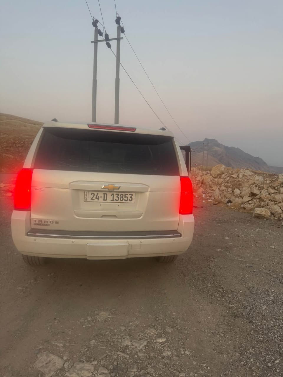 تاهو 15 
Ltz
ماشيه 160 الف كيلو
مواصفات فول خليجي وكالة منصور 
بيه 3 مكانات بارد مكفوله من صبغ وتبديل والفتح
مكينه مفتوح تبديل جعوب 
مكينة كير حدادية تخم تاير جديد كلشي بالسيارة جديد وسيارة كلش حلوة وجاهزه
سعره 305 قفل بدون عملة لا تعبني ولا اتعبك 305 تجيبهن وتجي غيرهه لا
*********** بغداد, العراق
