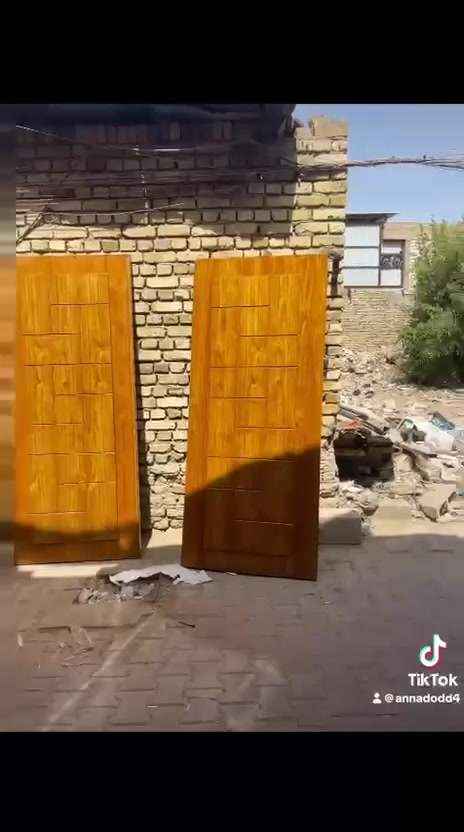 السلام عليكم
معرض الخالدي بأدارة حيدر الخالدي
***********
لتجهيز جميع انواع الأبواب والشبابيك والمحجرات والجراجيب بسعار مناسبة اتصل وتدلل سوق النجارين فلكة مروان الطيار

