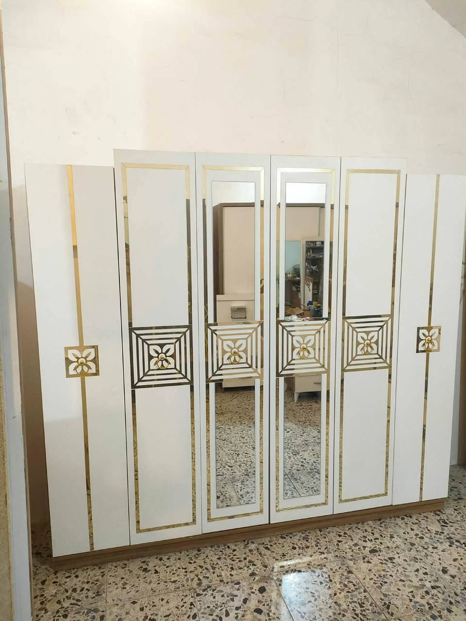 غرفة نوم تركي تخفيضات تخفيضات 
العدد 8
السعر 500
شد🪛 ونقل🚛 داخل بغداد مجاني


**إذا كنت صاحب هذا الإعلان وتريد حذفه لأي سبب، رجاءا أرسل رسالة إلى الدعم الفني**