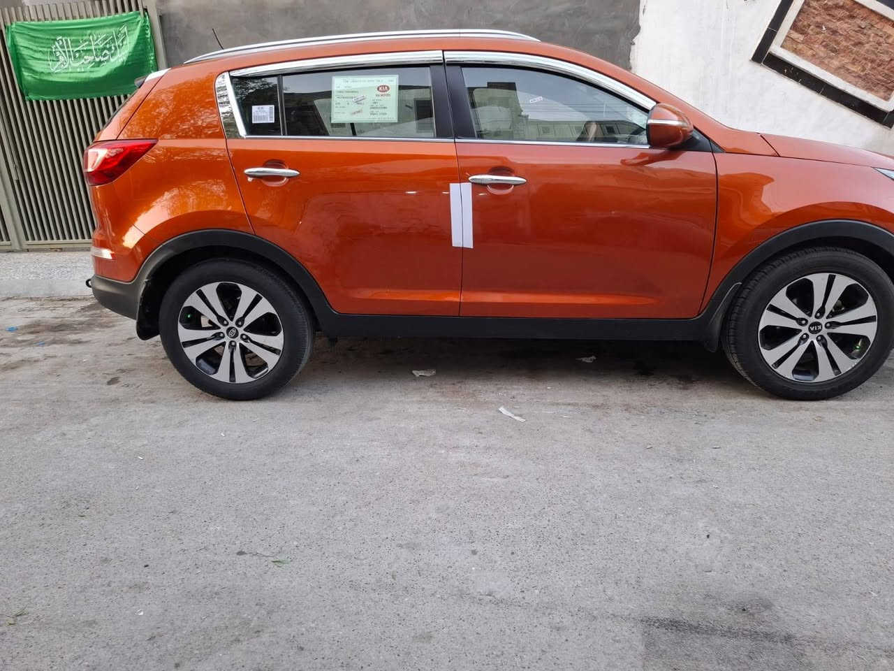 ..سبورتج 2012خليجي شركة عامة محرك دوش فول السيارة بانوراما جاهزة مابيها كل نقص رقم بغداد دولي مكان بغداد البلديات السعر 125ورقه للاستفسار ***********
