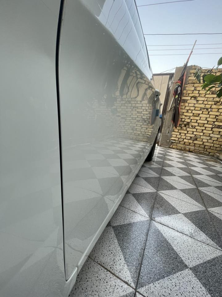 السلام عليكم اكسنت 2013خليجي ل1600 قطرتين تبديل بنيد بيه ودحجات تخم تاير كير مكينه حداديه بحاله جيده شاشه كامره لايت عالي ناصي زنون بلاجكتور زنون تحكم تبريد شغال ***********
