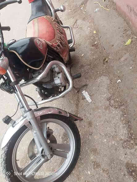 سلام عليكم ماطور للبيع ابتر لاتبخير ولاتنقيص شغال فول على ٢٤حبايه كفاله وسعر خاص وليريد يتصل ***********
