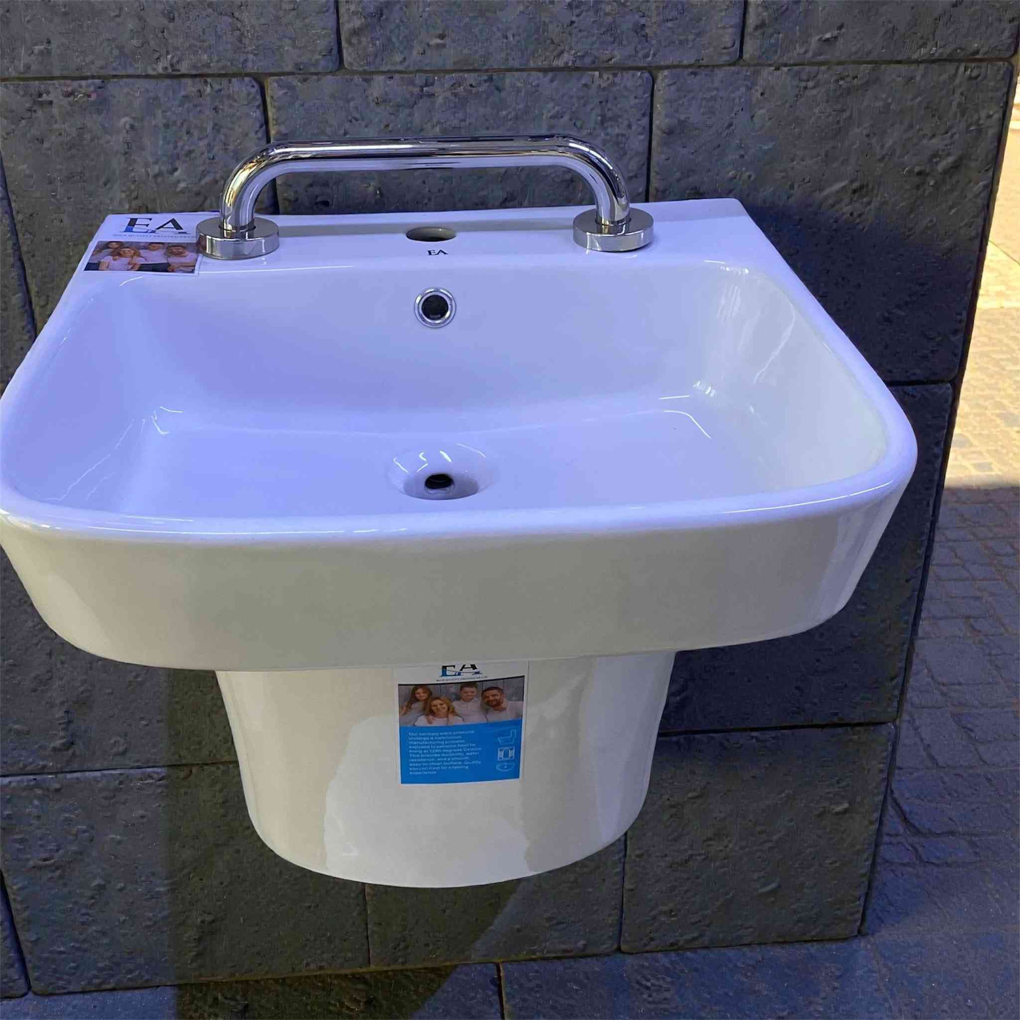 #السلام عليكم 

تقدم لكم شركة بانيقيا مغاسل تعليك باسعار تنافسية جدا 🔥

#متوفر خدمة توصيل 

للطلب او الاستفسار التواصل مع ارقام الشركة 
***********
***********
***********
***********
