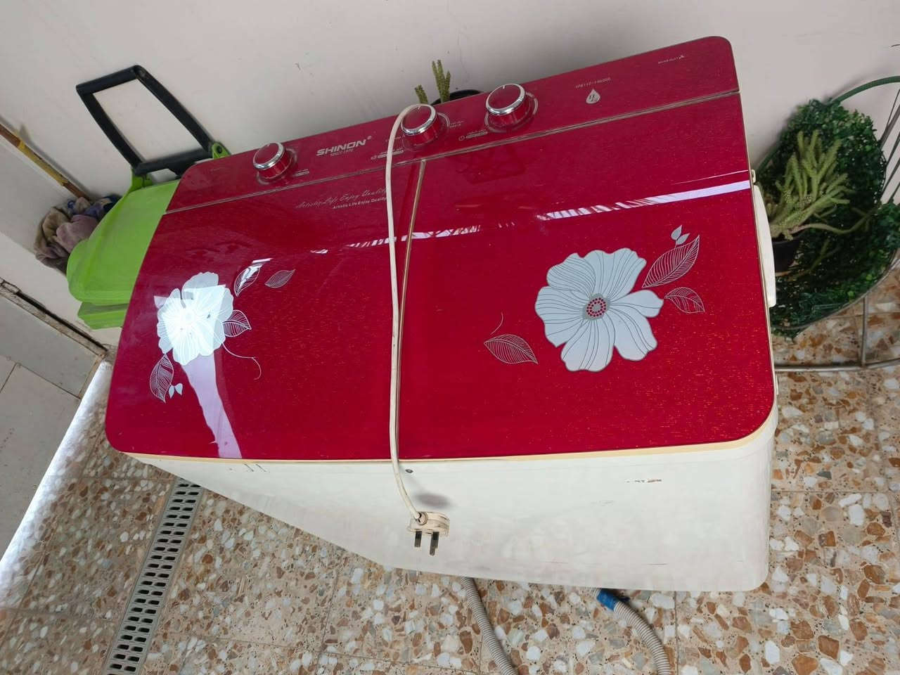 غراض لبيع المكان حي أور سبع قصور شارع ابو علي واتساب *********** اتصل واني بخدمتكم
