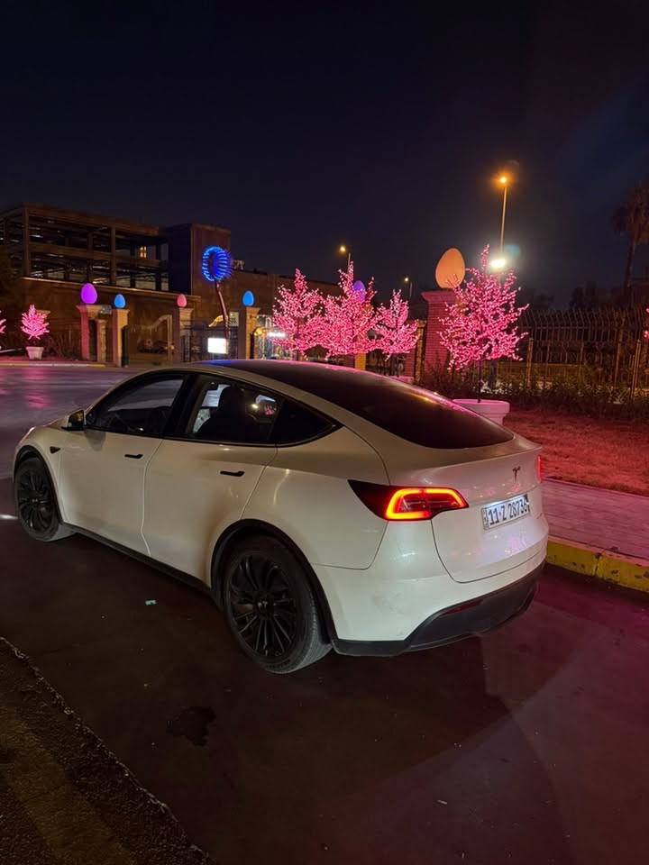 🚗 للبيع | تسلا موديل Y (دبل ماطور) | موديل 2023
✅ موديل 2023

✅ لونغ رينج (دبل ماطور)

✅ الممشى: 45 ألف

✅ السيارة نظيفة جداً

🔹 الضرر السابق للسيارة موضح بالكامل بالصور، ولا يوجد أي ضرر في الشاصي أو اللغد أو الدواخل.

💰 السعر: 19,500 دولار

📍 الموقع: بغداد – شارع فلسطين

📞 ***********

⚠️ بدون مراوس، البيع فقط.

⚠️ جميع التفاصيل مذكورة بالإعلان والصور، لذلك يرجى الاتصال فقط من الجادين بالشراء.
