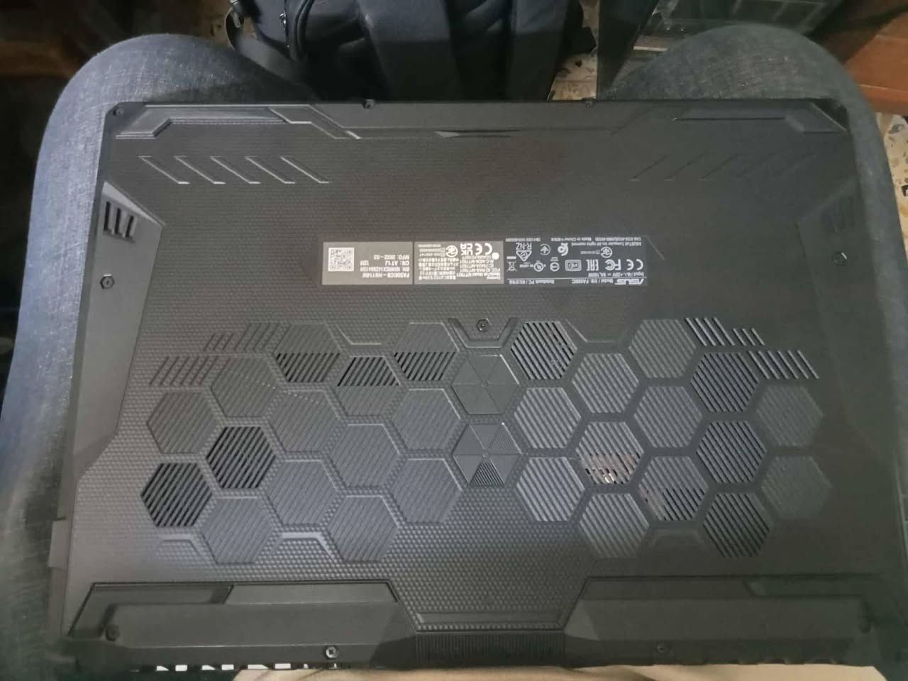 لابتوب للالعاب للبيع
Asus tuf gaming A15 شبه جديدة 
البطارية في حالة ممتازة والشاحنة الاصلية 
المواصفات كدامك في الصور 
Rtx 3050 
CPU rayzen 7 
 دبل Hard 512 ssd ddr4 nividia 
Ram 16 
144hz 
جدا حلوة بالالعاب خاصتا فورزا و العاب الاركيد 
رايدها ب820 وبيها مجال للشراي 
رقمي *********** موقعي بغداد
