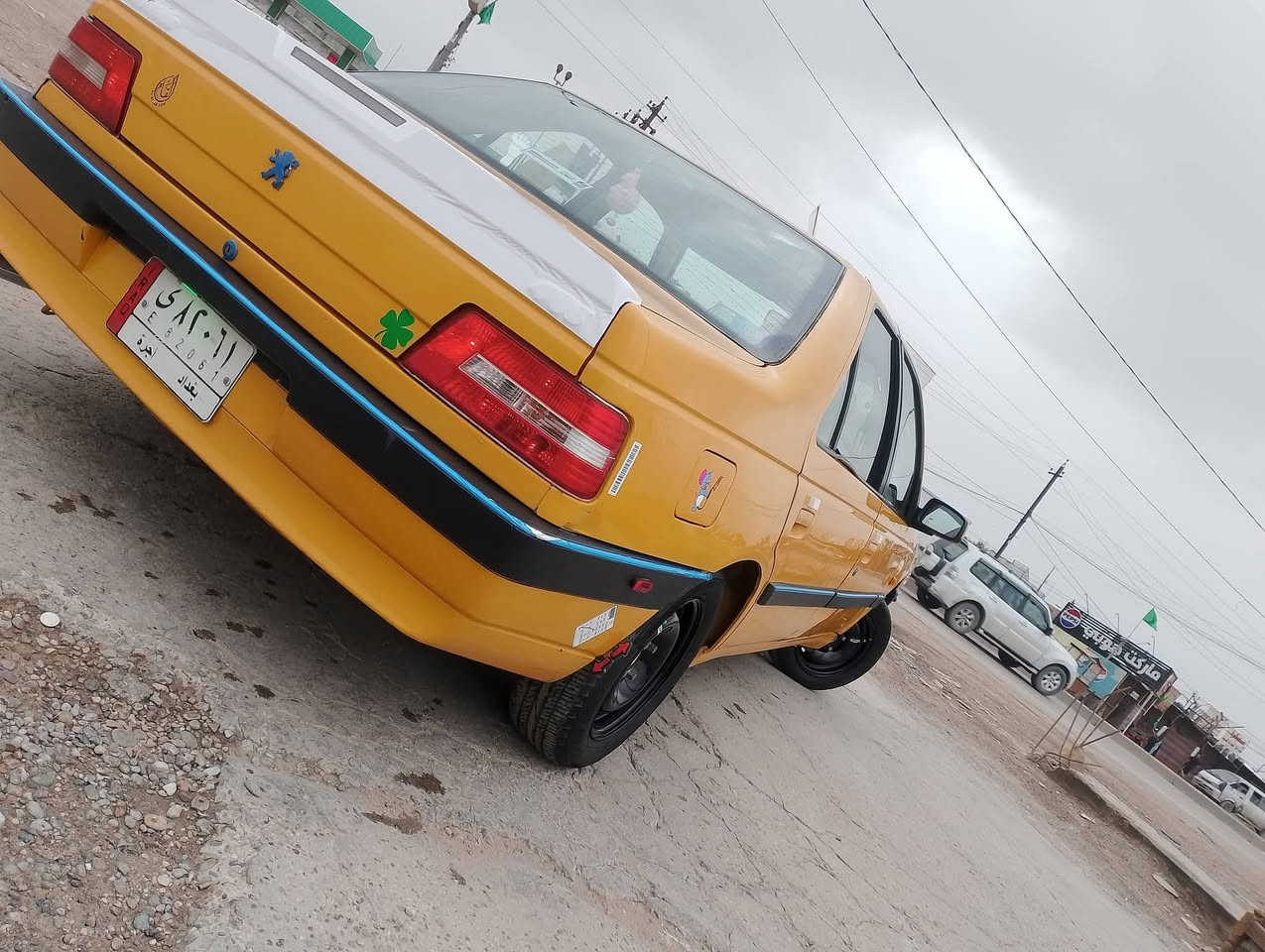 السلام عليكم بيجو لميس 2013بلاديه سياره جديده مكفوله من ضربه وصبغ فقط هلال معمر باقي مكفول بدون تبديل سياره كير مكينه خير من لله تبريد منضومه جديده ثلج🥶 صدر خلفي امامي جدد تخم تاير ويل جدد كهربيات بلاديه داخلها جديده حيلل رقم بغداد مشروع وطني تحويل مباشر سياره خير من لله تجي وشوف بعينك بدون خياس سعر 35وبيه مجال لطيبين ***********
