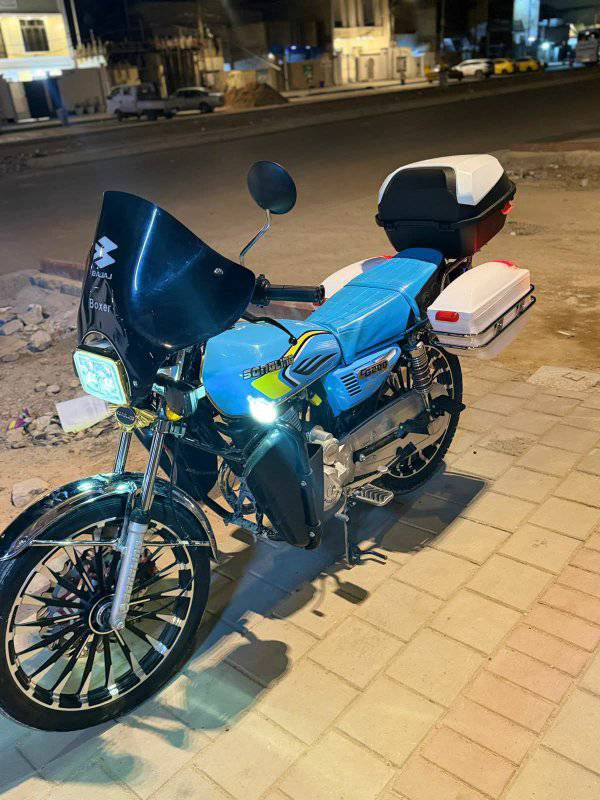 هاي سونك  موديل 25نكره سلف محرك مكفول وبلاد كهربائيات شغاله 
مثل ماموضح جنط والحواضن ستيل ماخذهم ب200 والدرع 
الدراجه نضيفه جيب الف فيتر 
اوراق أصولي 
شراي تعال كلب وخادم مكان بغداد الحريه ***********
