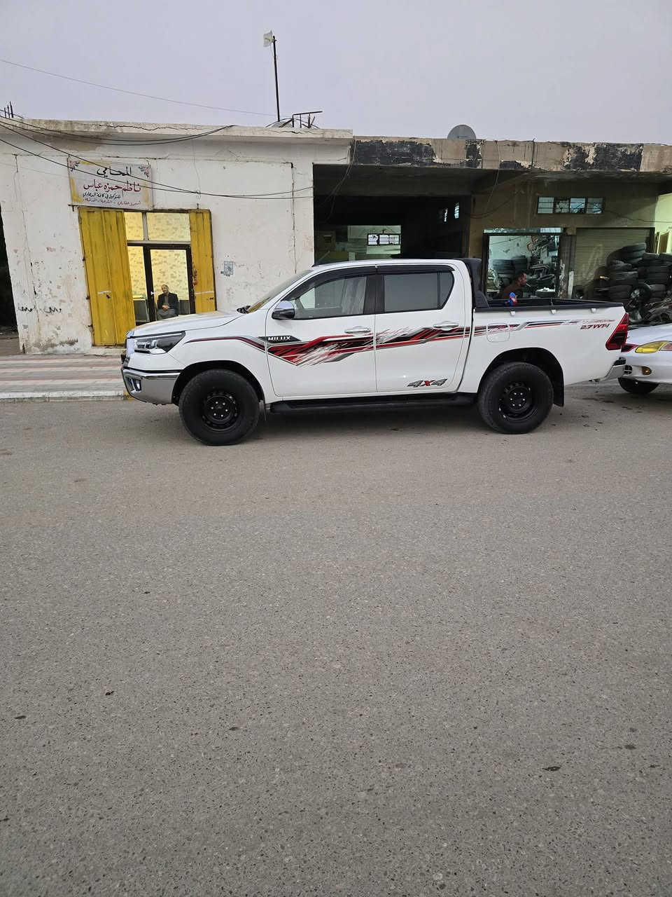 فور للبيع 23 ساز جديده كلش مكفوله من كلشي بسمي مكاني سماوة سعر284...... ***********
