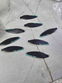 إلكترونيات • ٨ قطع