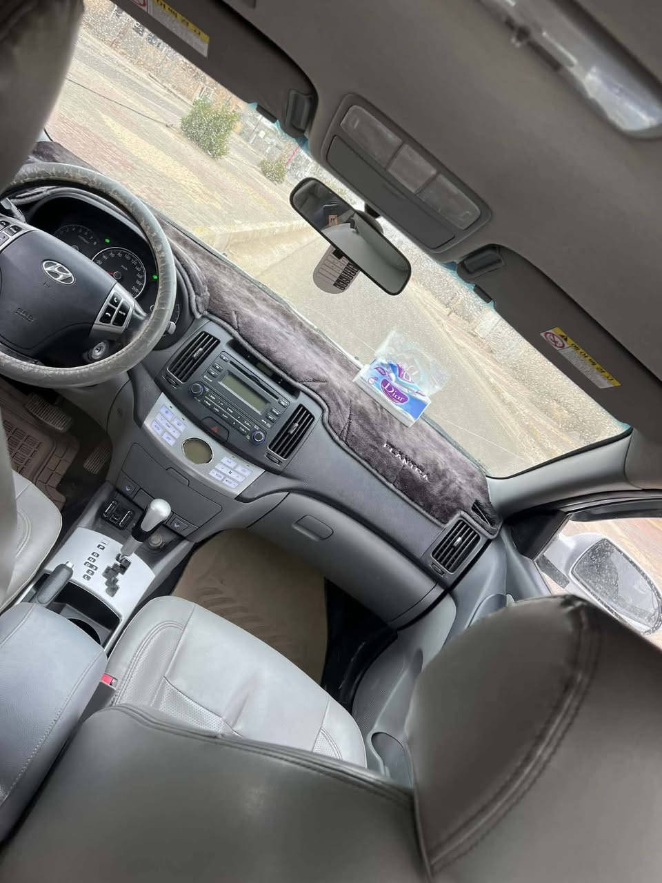 افانتي ادوات نضيفه فول  السياره جاهزه محرك 1600.دكشن   عالي    كير  شرط  متحط  عليه لو ربع   السعر  37.  وببي مجال  نقد فقط لا مراوس ولا اقصاد
***********

***********
