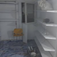 كرفان للبيع بدون رفوف طول 6 مترات والعرض 2 مترات   السعر مليون ونص وبي...