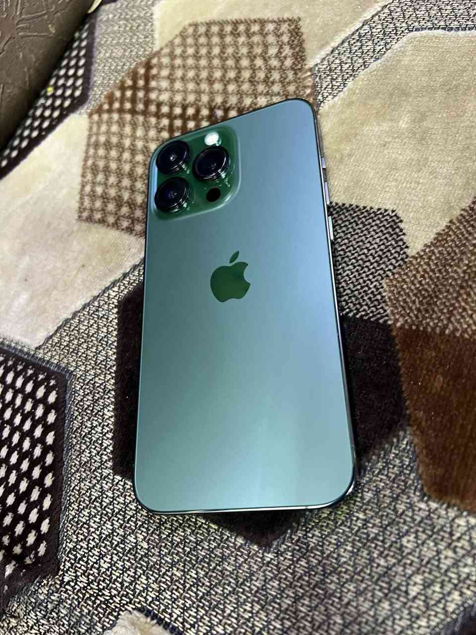 Iphone 13 pro max
ايفون13برو ماكس جهاز نضيف جديد مبدل شاشه تفصيخ  
ذاكره 256بطاريه88بلاديه فيس ايدي شغال سعر ٤٢٥
***********
