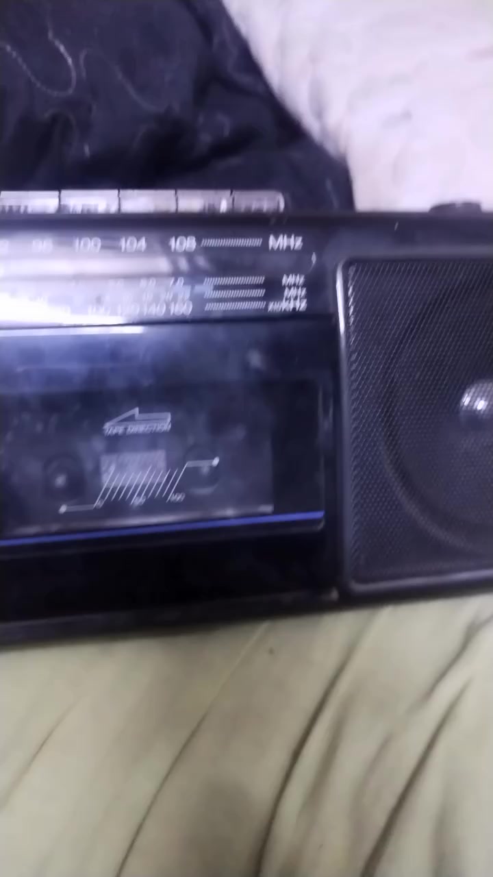 شغلات انتيكه اصليه  الشراي يجيني عل الخاص


**إذا كنت صاحب هذا الإعلان وتريد حذفه لأي سبب، رجاءا أرسل رسالة إلى الدعم الفني**