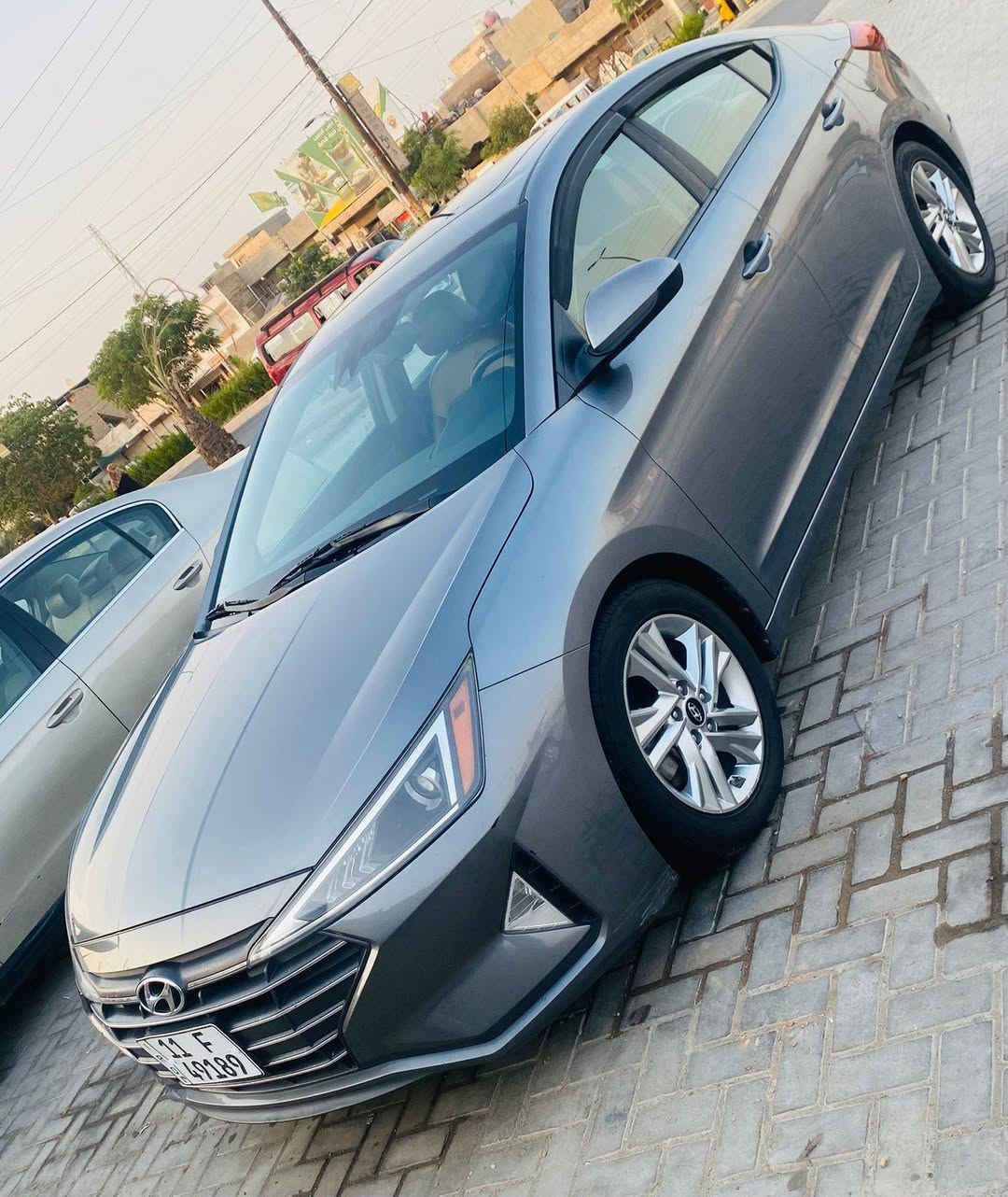 النترة 2019 امريكي
فول موصفات  لمتد بجم كبس ايربك دركة دشبول سليم 
فتحه + بصمه  + بصمه ابواب 
داخل جلد مشمشي + هيتر كشنات
شاشه كامرة + تحديد مسار  +رادار جانبي خلفي
بيها ضرر امريكي قطعتين وكلير ب باب خلفي فقط 
مكان سياره بغداد 
سعر 133 بي مجال 
رد تلقائي ع سعر 
*********** وتساب
