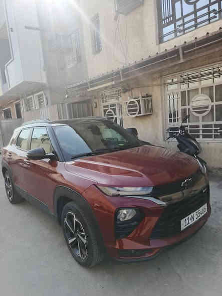 سلام عليكم للبيع فقط شوفرليت بلايزر موديل ٢٣ ماشية ٢٣ مواصفات rs
بدون ضرر.... بدون ضرر.... بدون ضرر
فول مواصفات عدا الفتحة السعر المقدس ١٤٧ 
عنوان بغداد الطوبجي 
اي استفسار *********** واني بالخدمة
