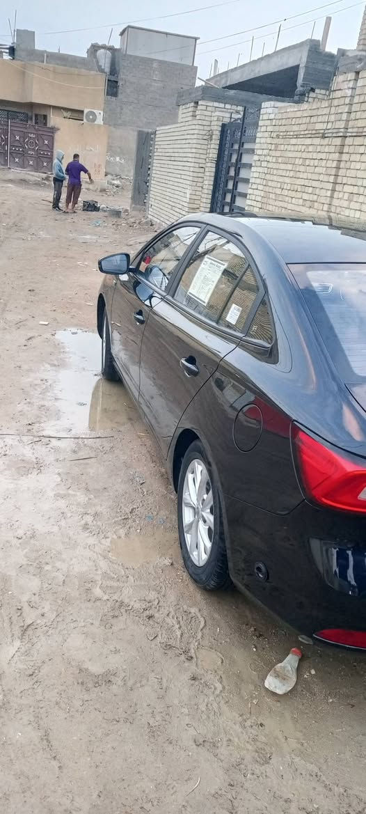 السلام عليكم ام جي 5 سعر مناسب ماشيه54  مواصفات معروفه بدون تحكم استيرن  الساره مكفوله من الضربه ولصبغ  السياره جديده  الداخل اسود ملكي السياره بيهه منضومة غاز  بانزين  شاشه كامره لد نهاري ليلي  مكان يغدادسعر 96 رقم ***********
